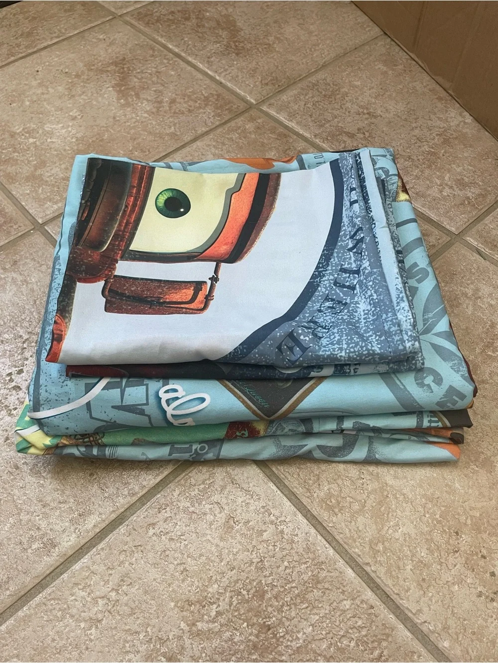 Jay Franco Kids Disney Pixar Cars Full Sheet Set Tow Mater Lightning McQueen