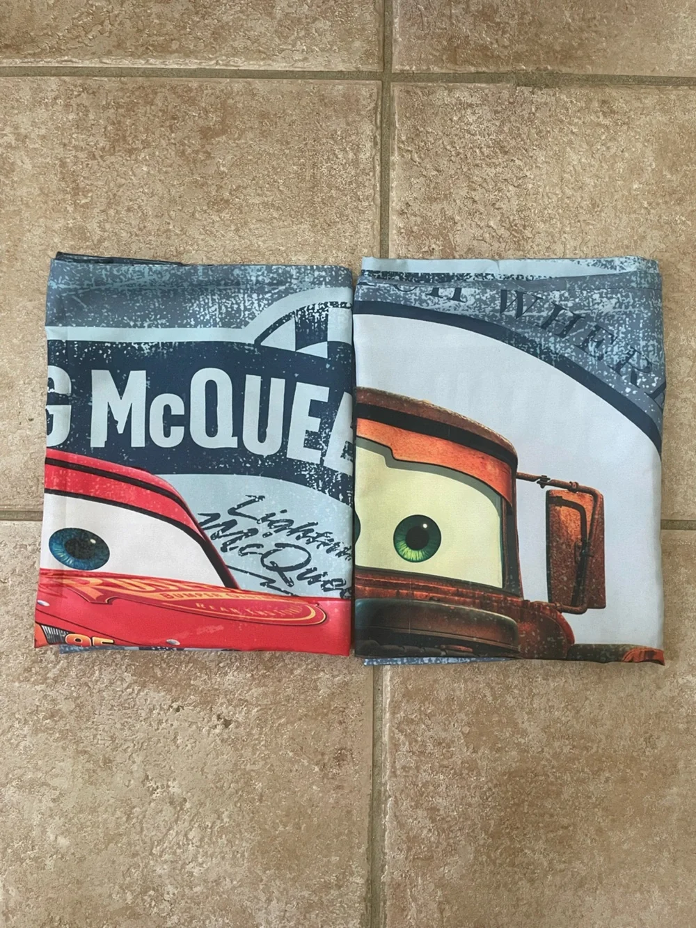 Jay Franco Kids Disney Pixar Cars Full Sheet Set Tow Mater Lightning McQueen