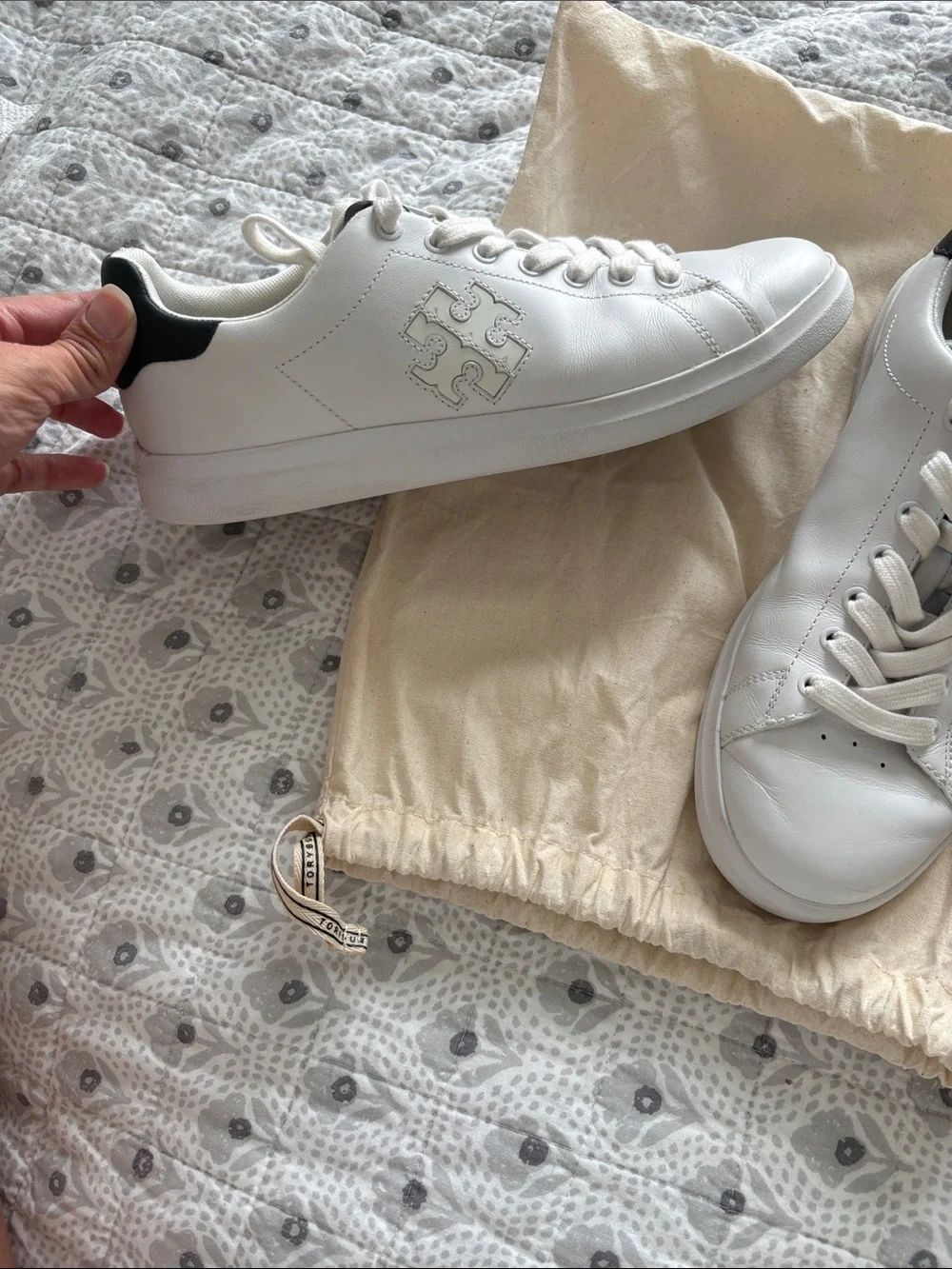 Tory Burch white detailing outfits