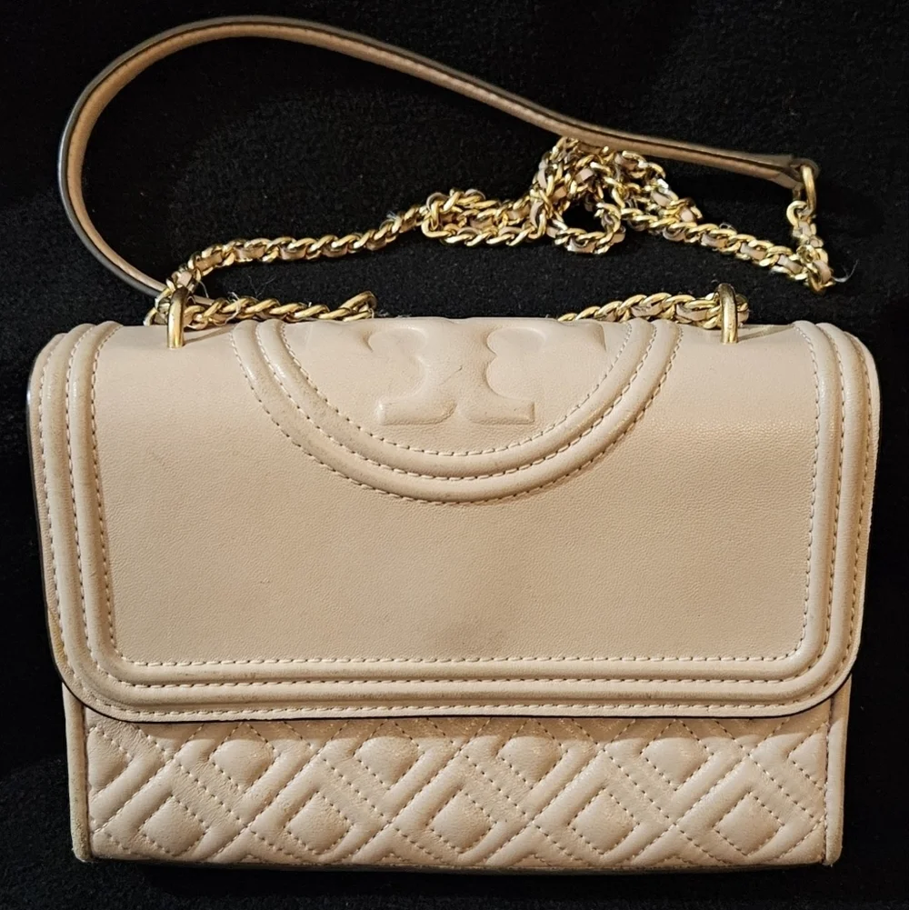 Tory Burch tory burch