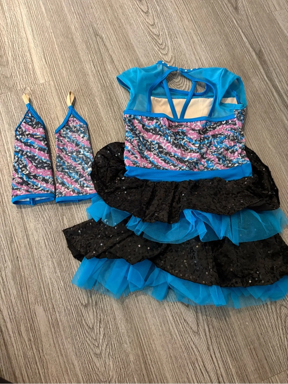 Weissman sparkling sequin