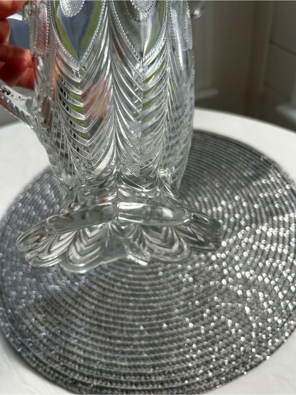 US Glass company feathers holding
