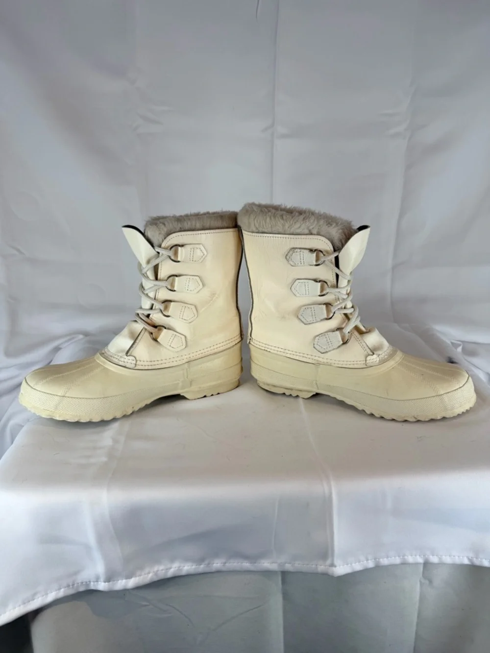 SOREL Women’s Size 8 Boots Manitou Winter Snow VINTAGE Duck Boot White Canada