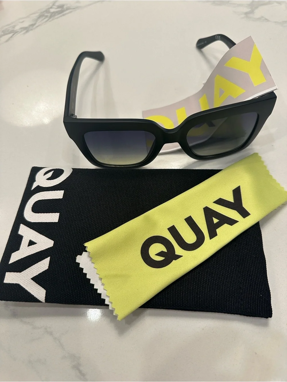 Quay Australia bold square