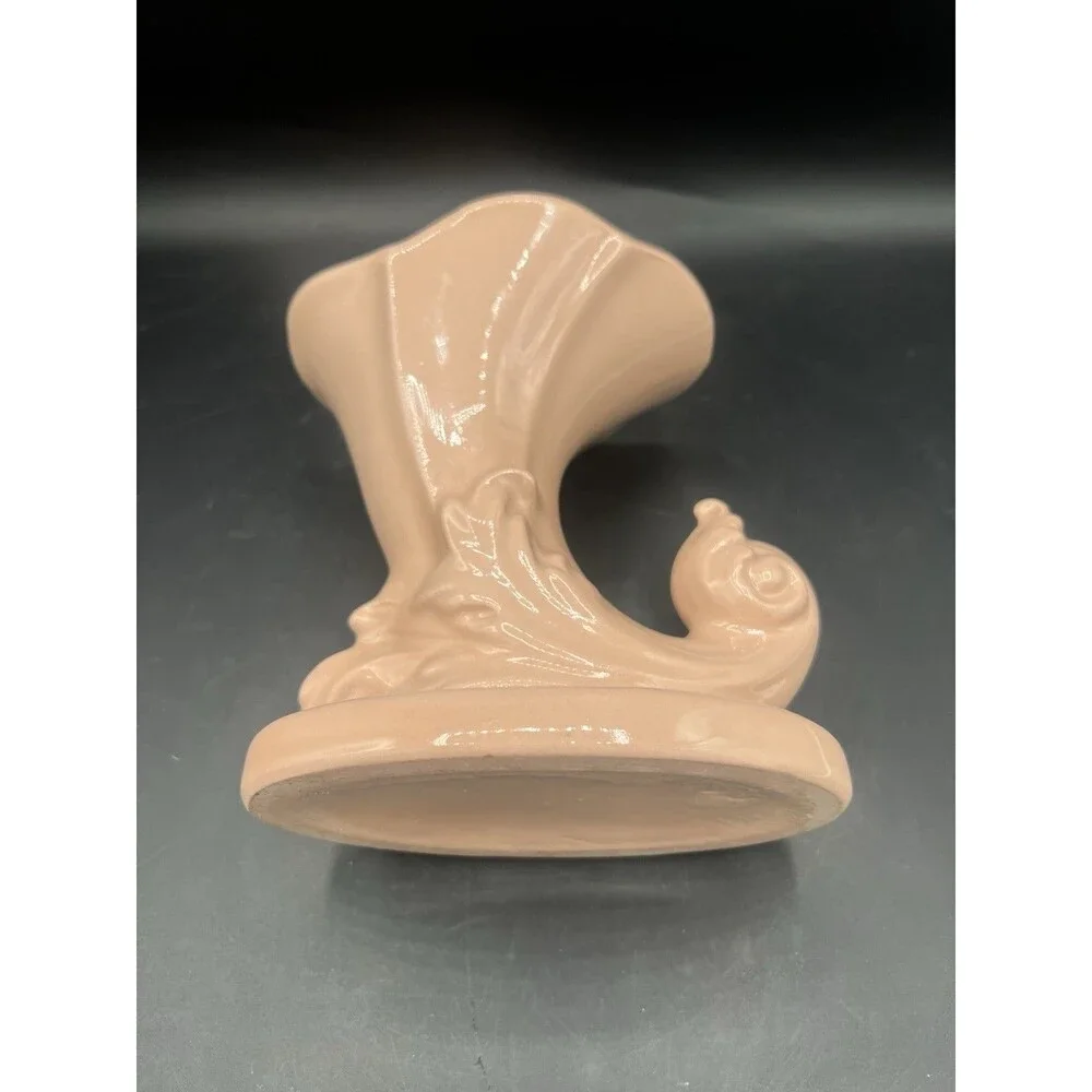 Vintage Art Deco 1940s Cornucopia Vase #1133 - Mauve Pink Glaze MCM Pottery