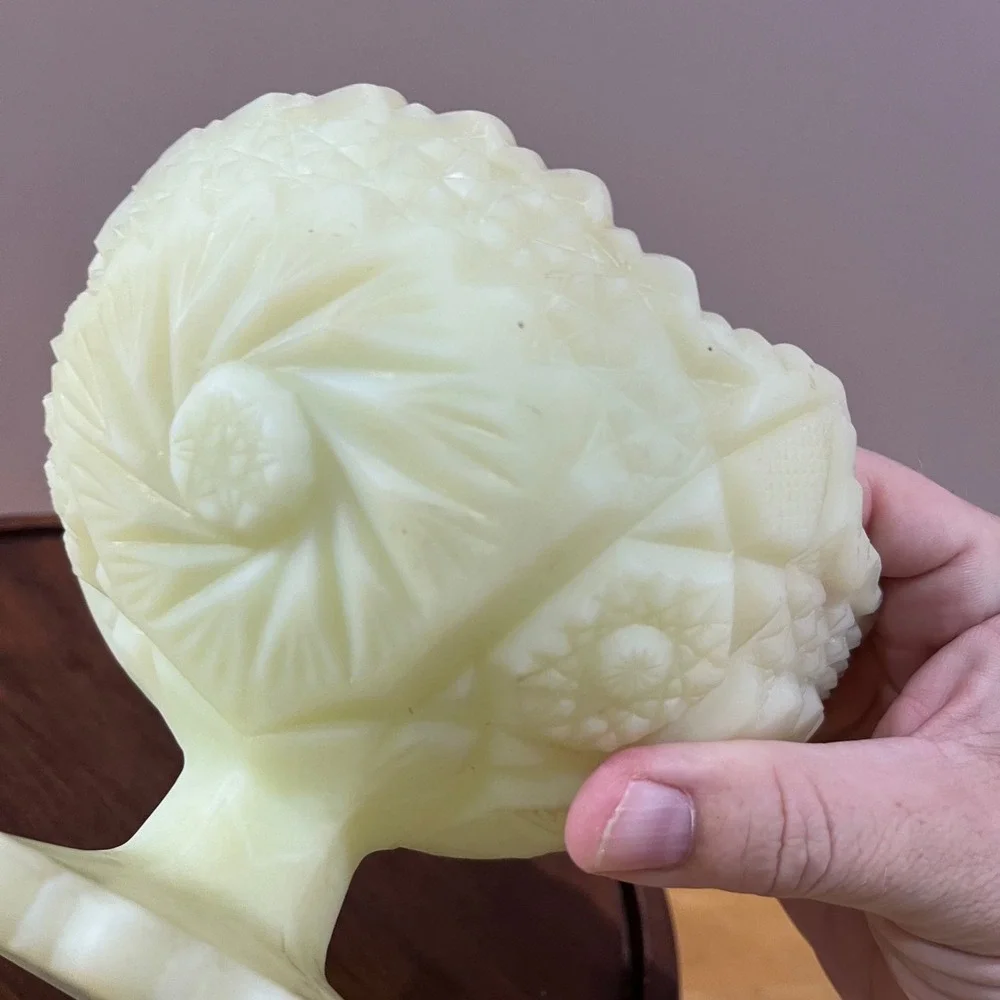 Fenton vtg custard