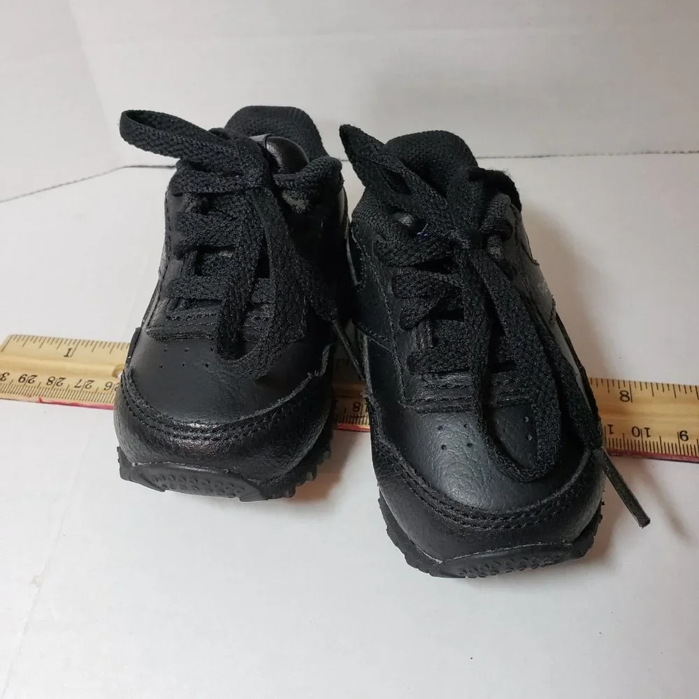Reebok classic baby