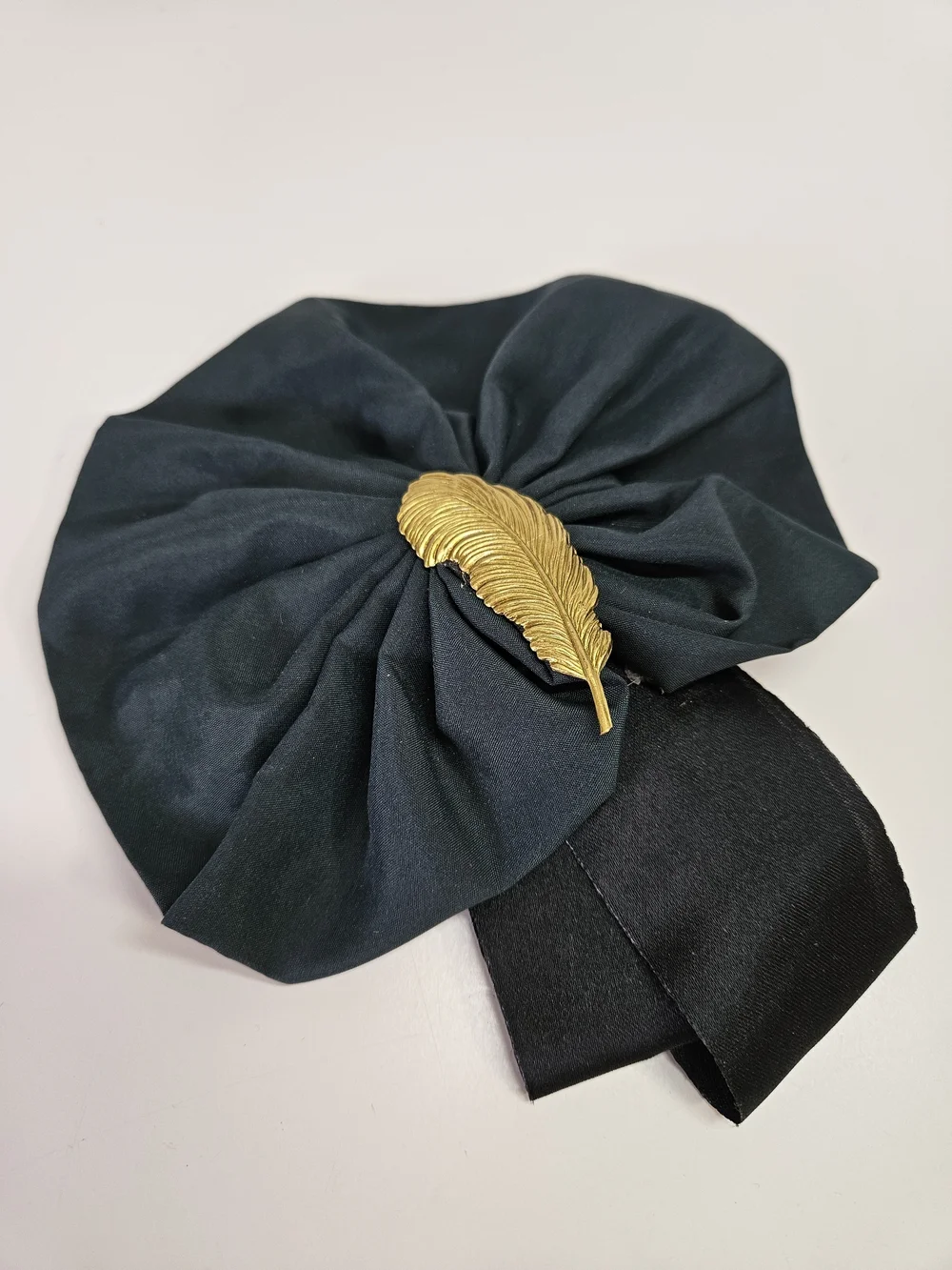 VINTAGE Axcess Green and Black Feather Lage Hair Barrette Clip Made in Italy