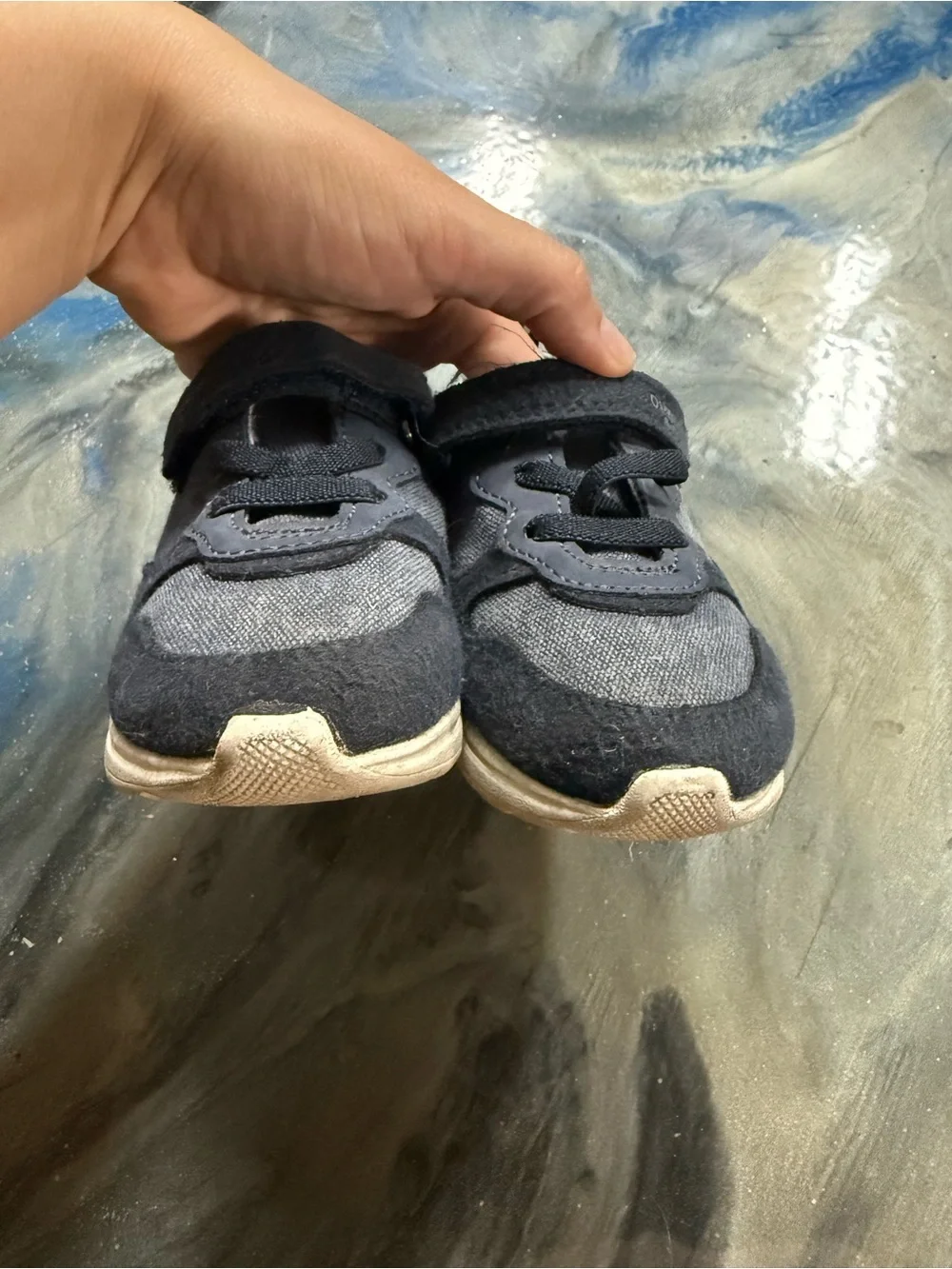 OshKosh Bgosh navy blue