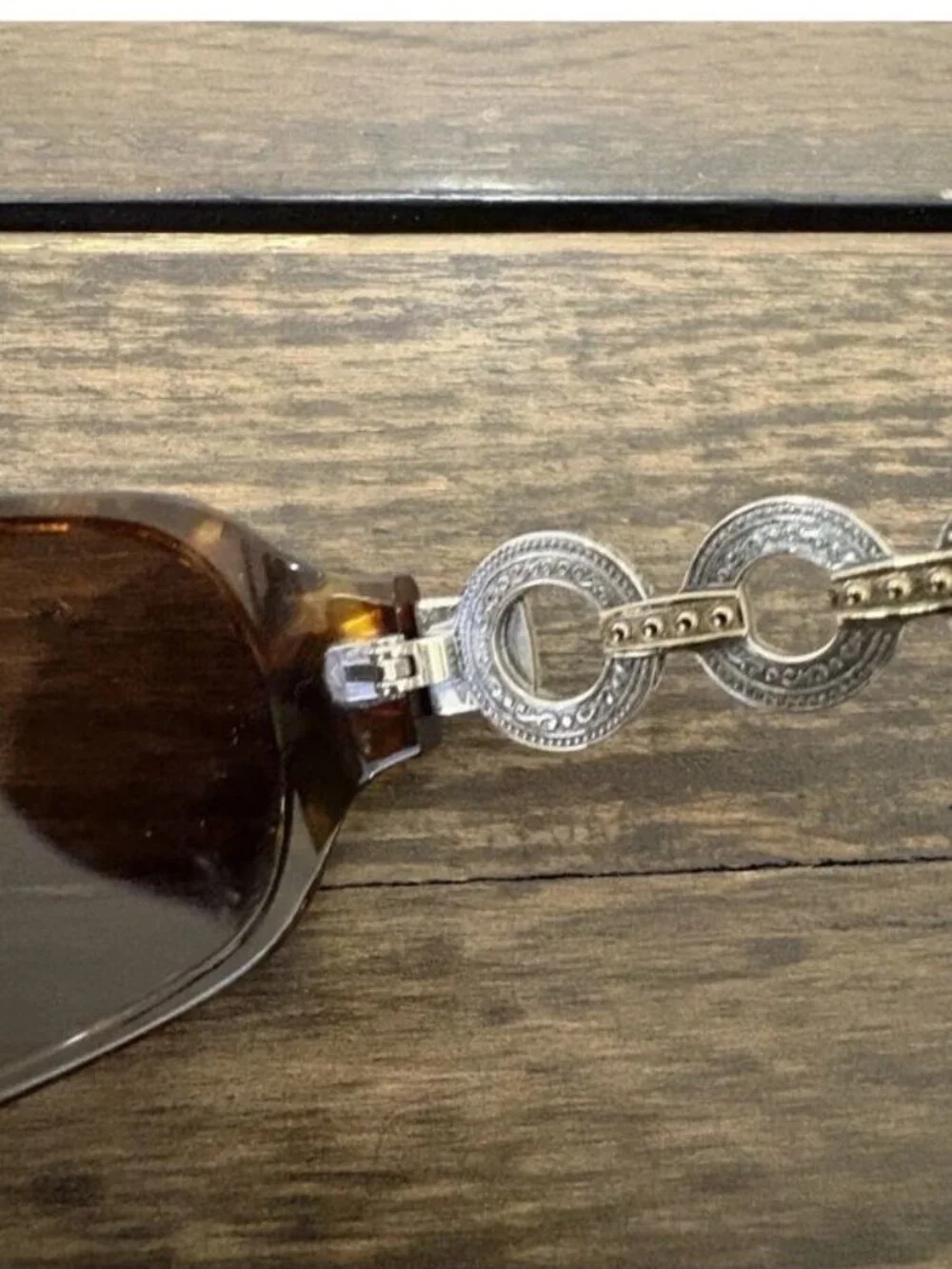 Brighton Women’s Central Park Signature Silver Tortoise Sunglasses Frames & Case