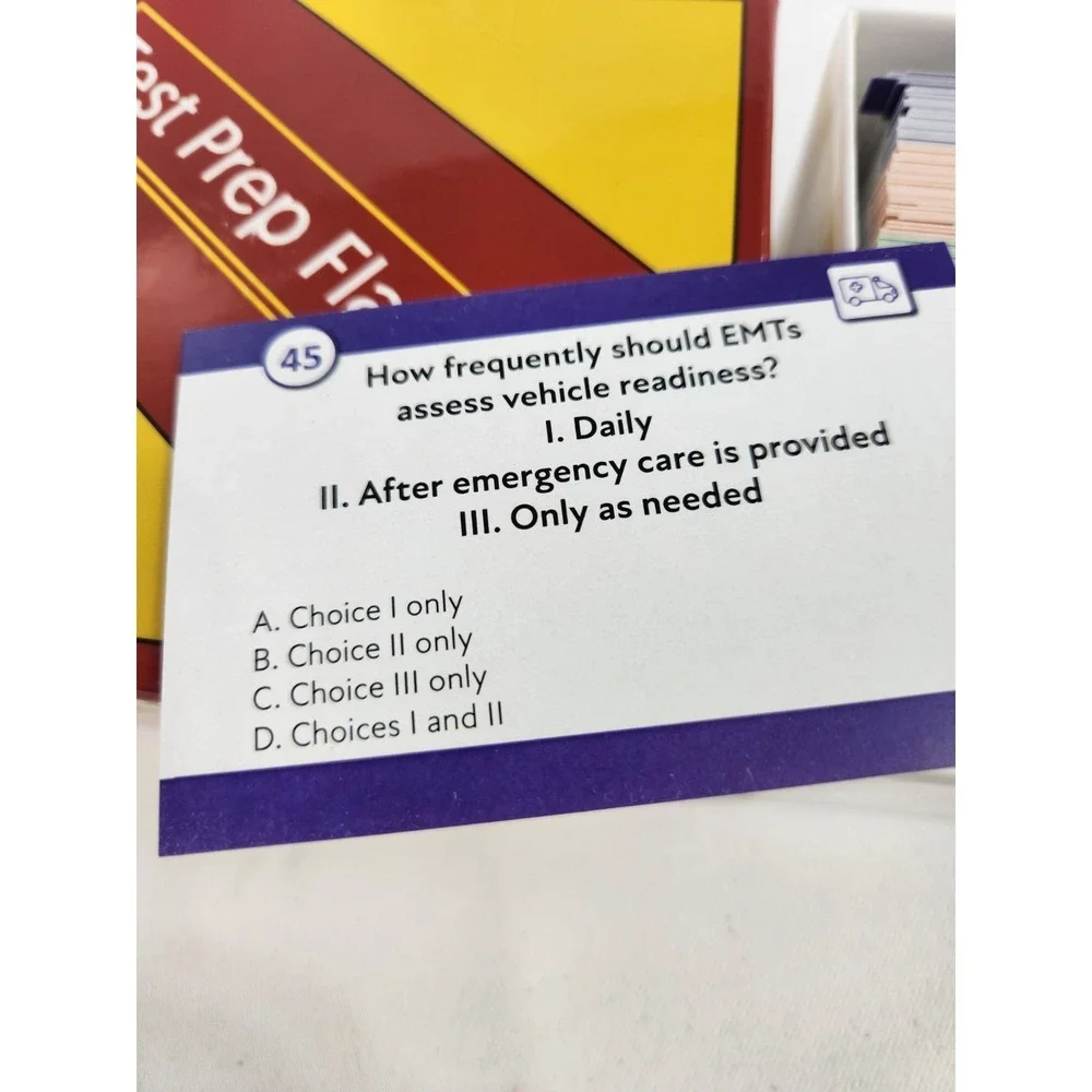 Test Prep Books EMT‎ Flash Cards Emergency Medicine Exam Preparation English