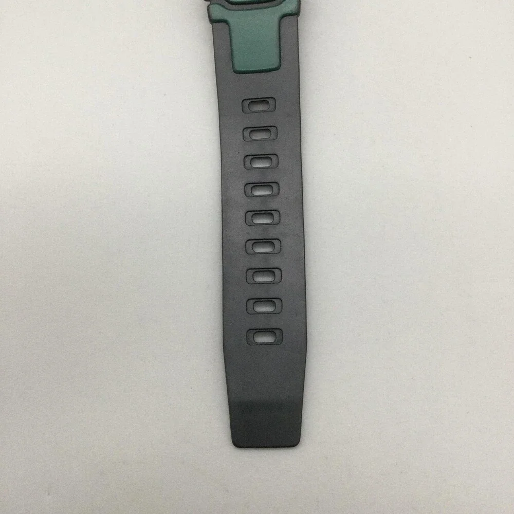 Sega movement shape strap