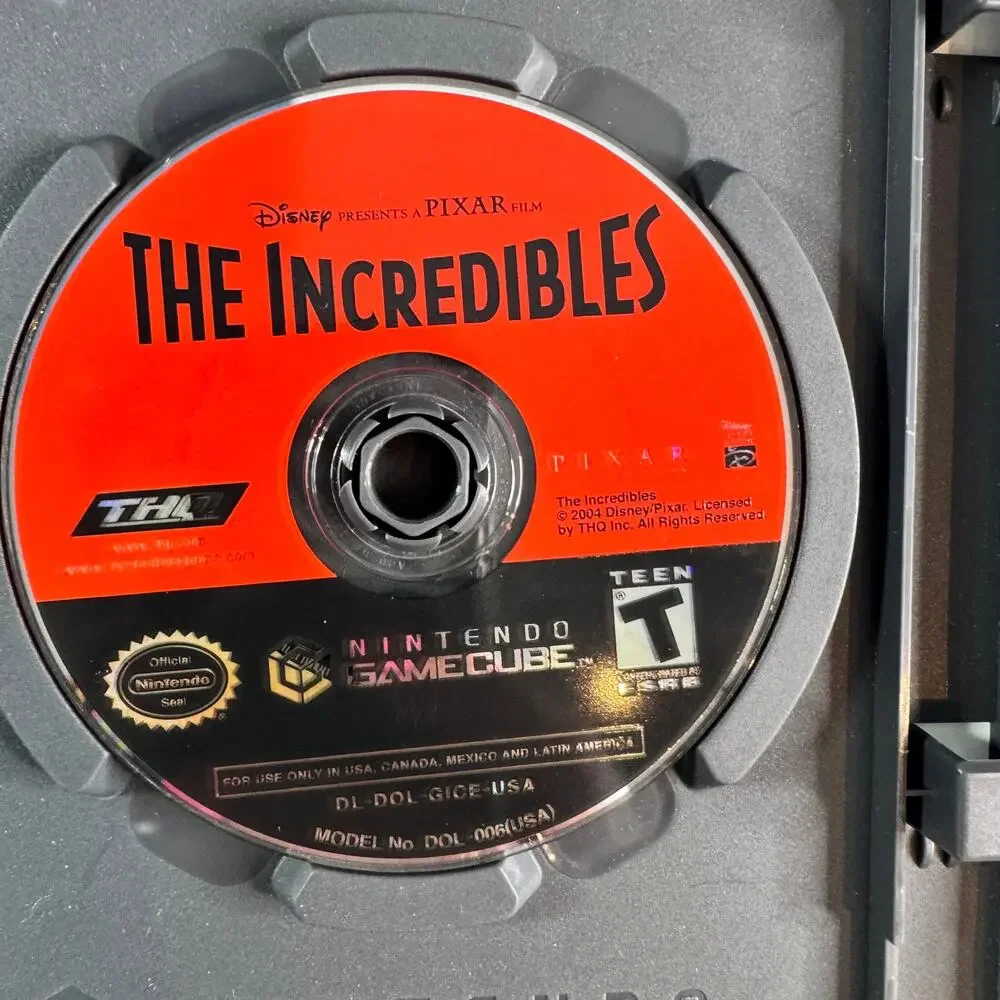 Disney Pixar The Incredibles Nintendo GameCube CIB Complete Untested THQ