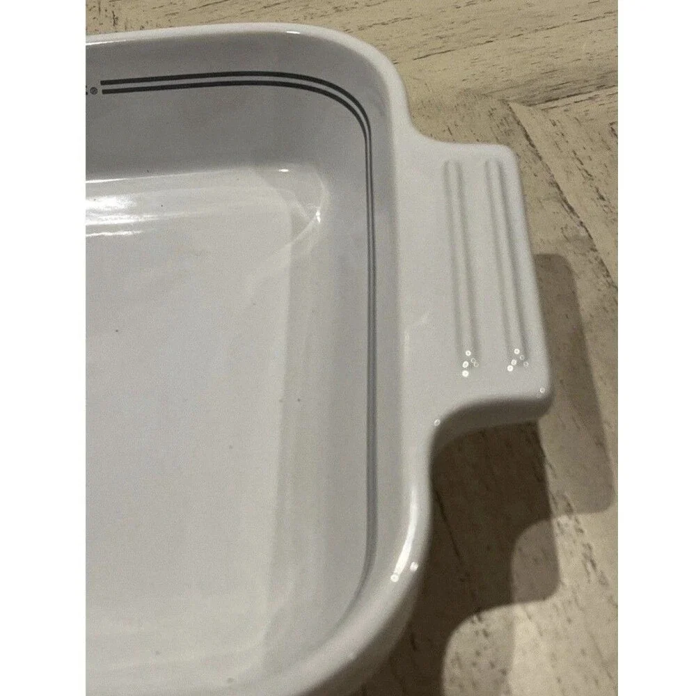 Cuisinart Square Baking Casserole Dish White With GrayTrim, Handles