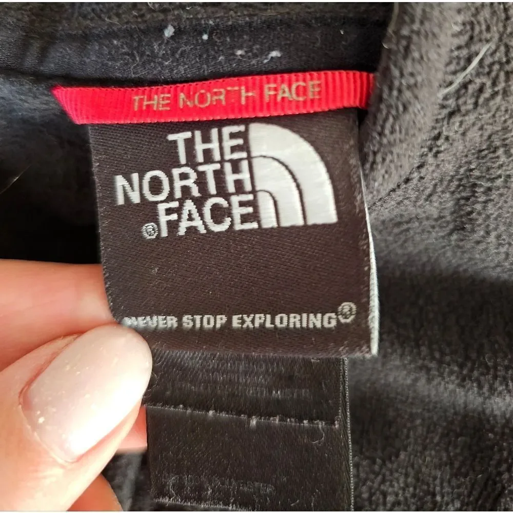 The North Face cozy black