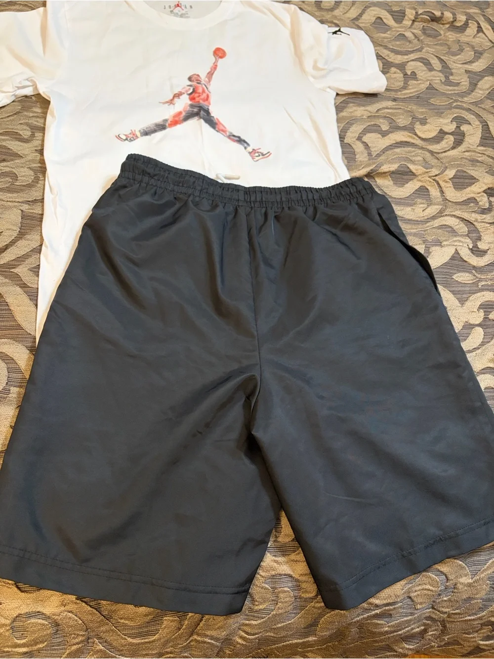 Jordan White Jumpman T-Shirt & Black Jordan Shorts Set