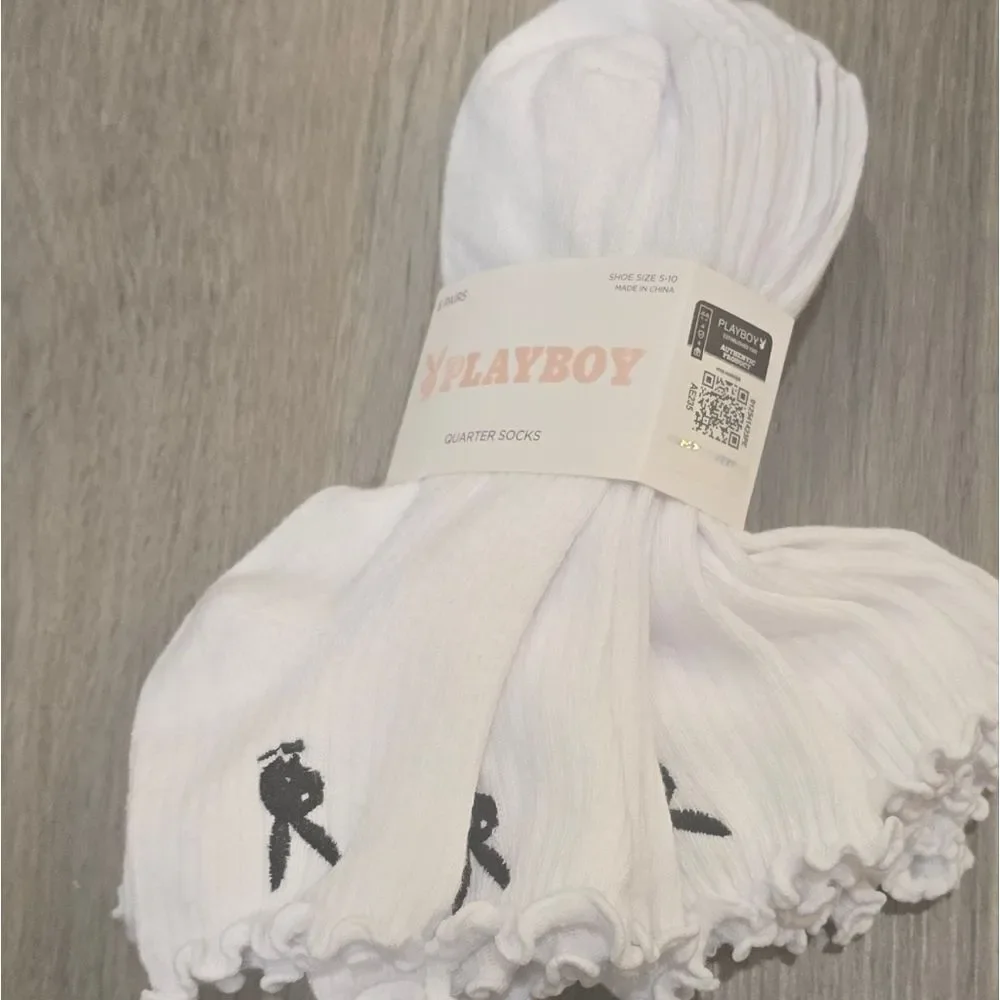 PLAYBOY stylish white