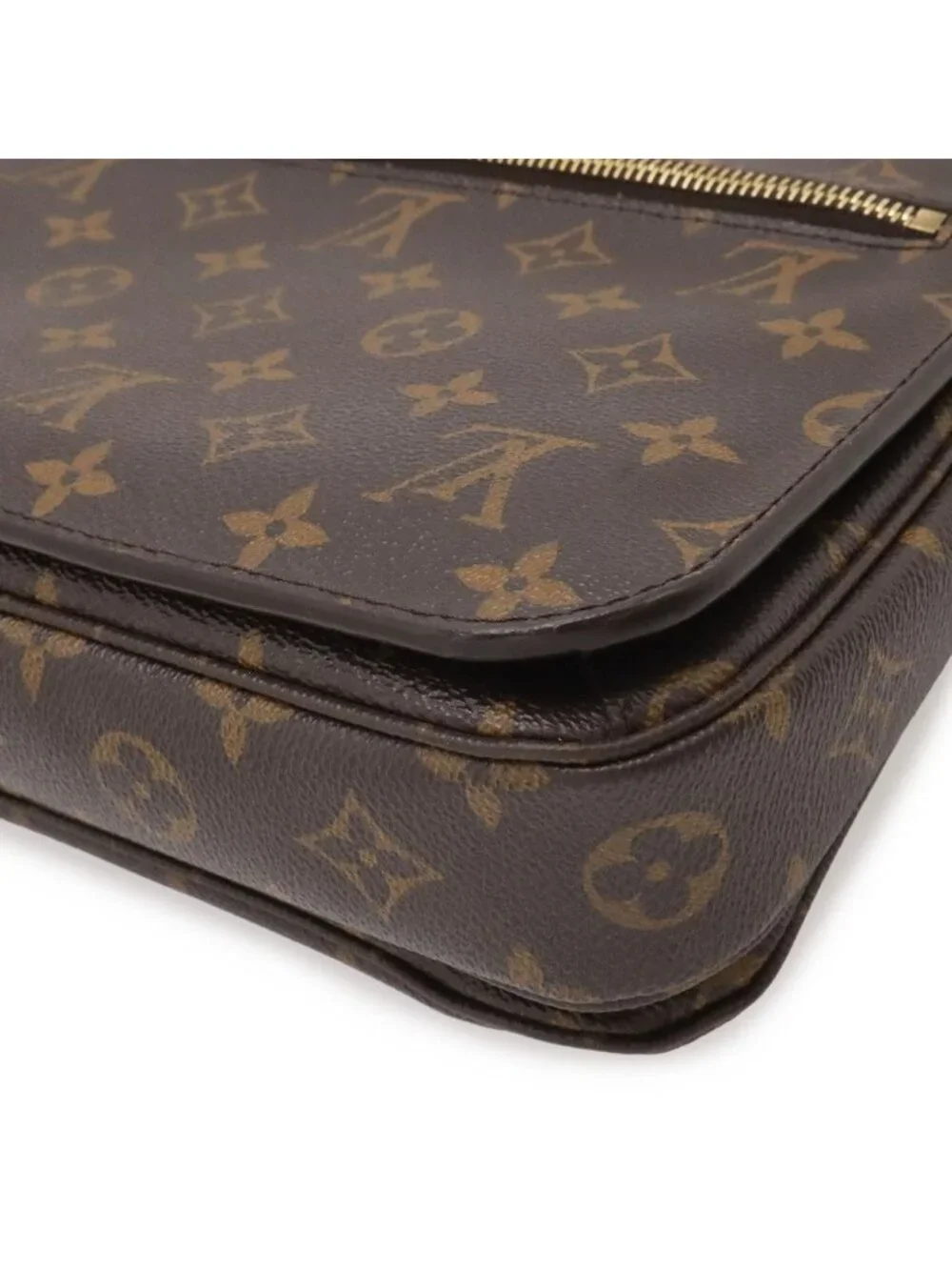 Louis Vuitton may pocket