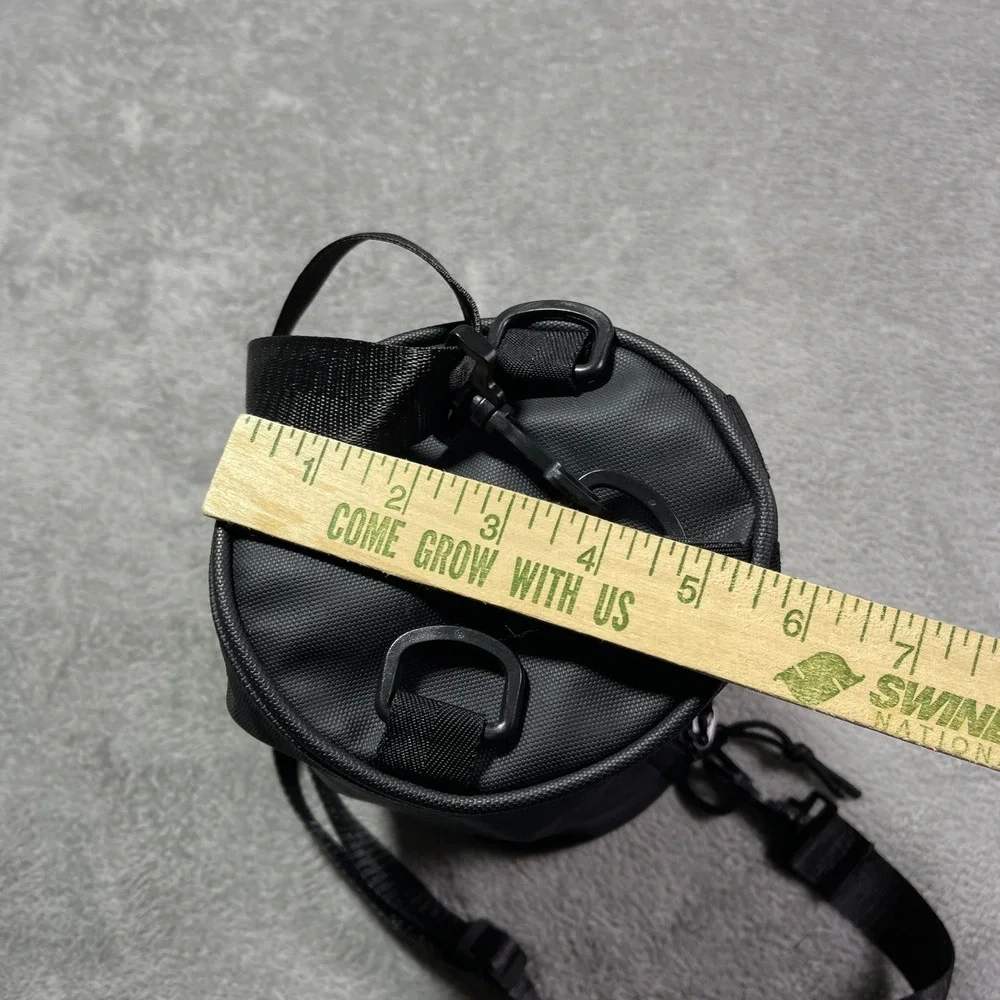 N/A versatile black