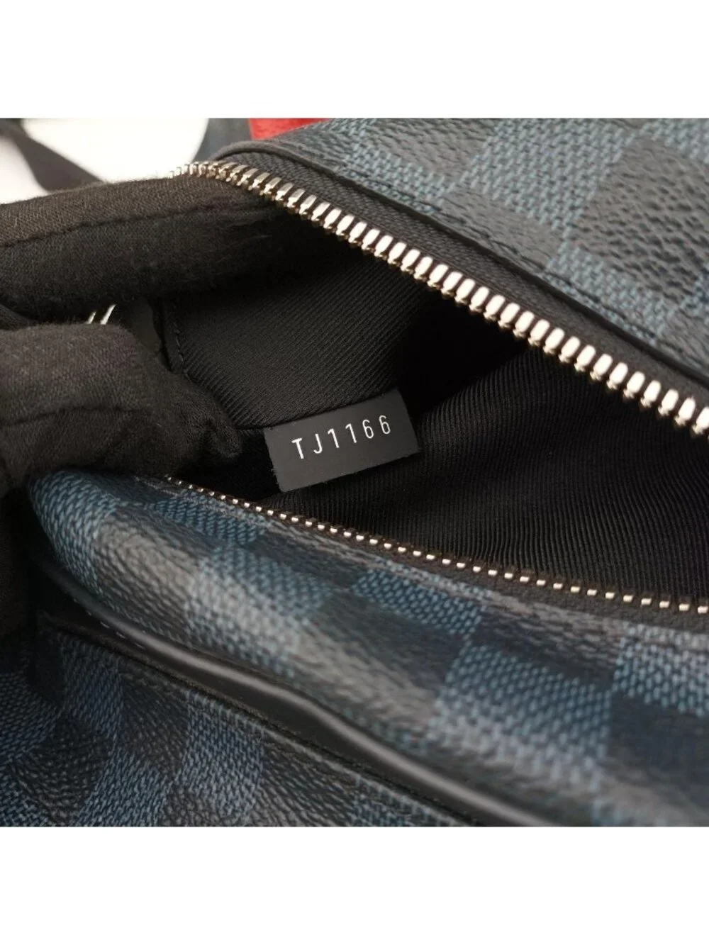 Louis Vuitton this authentic