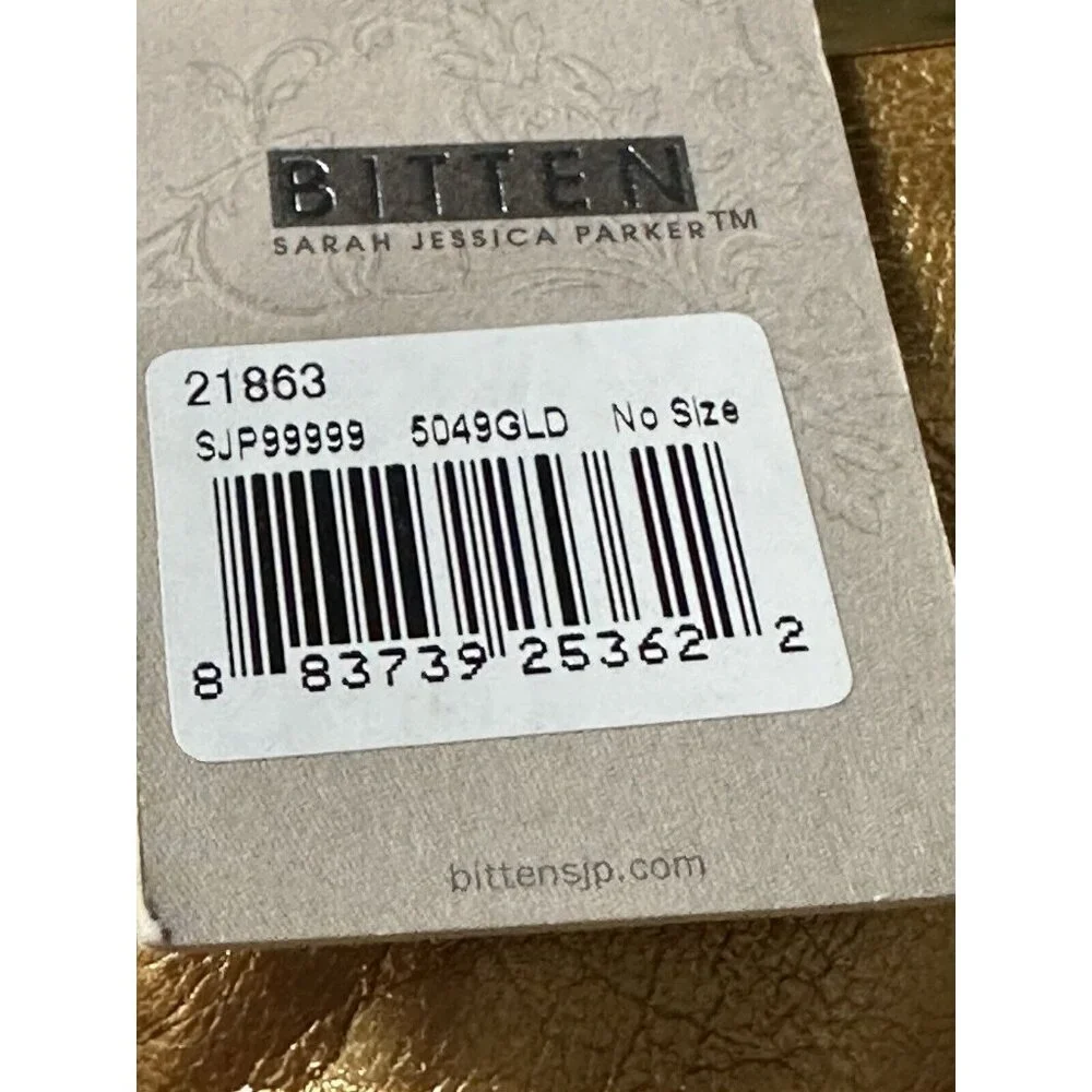 Gold Clutch Bitten By Steve & Barry’s Excl.‎ By Sarah Jessica Parker With Tag