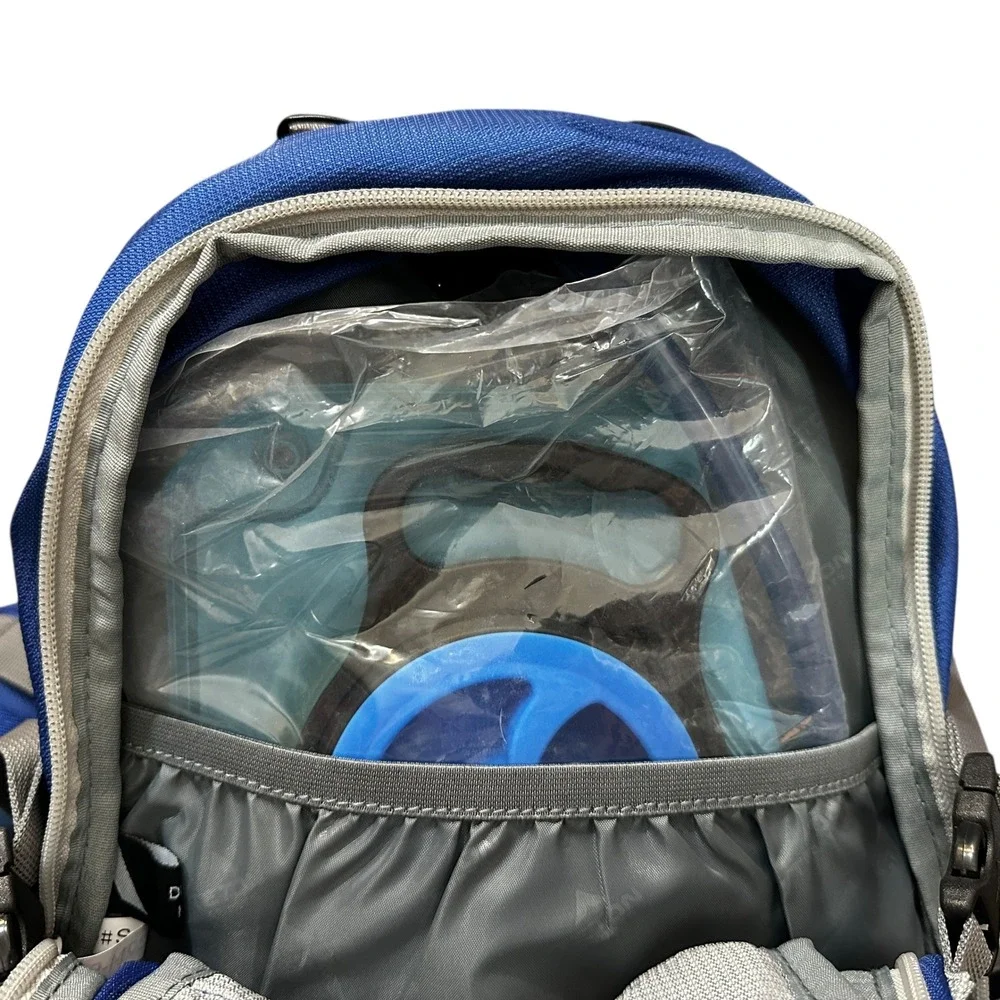 Teton‎ Sports Oasis 1200 Hydration Backpack Blue Gray Pack with Water Bladder