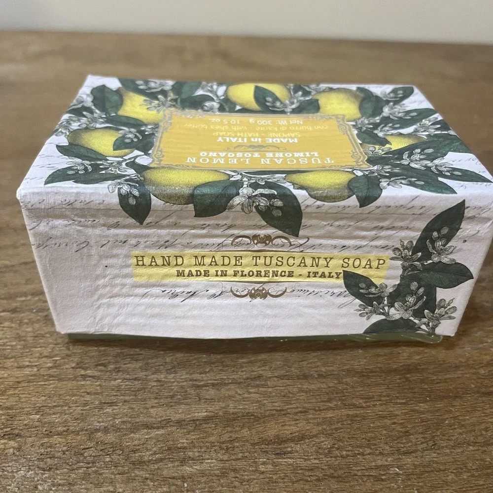 Tuscan Lemon, Pears, Karitzia luxury bath