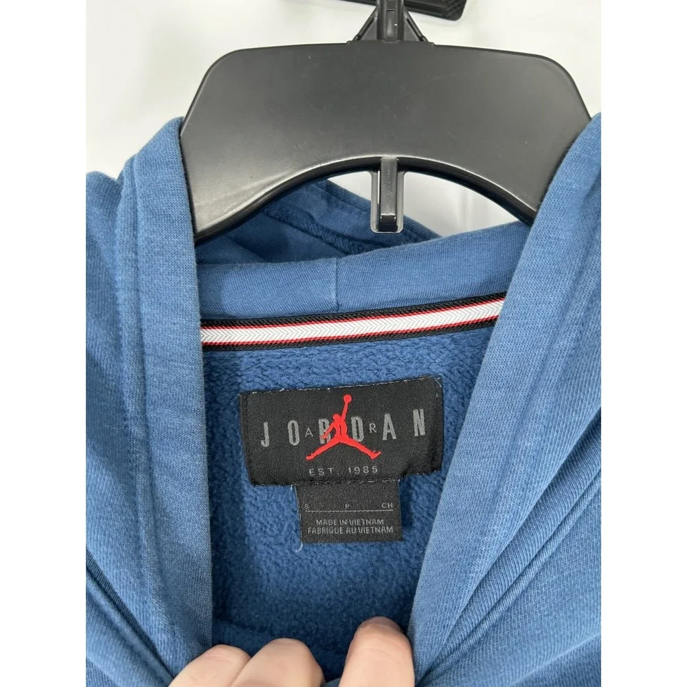 Jordan essentials pullover