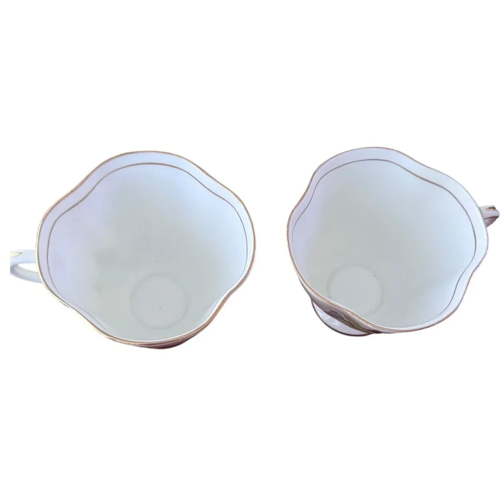 Windsor quatrefoil quantity lily