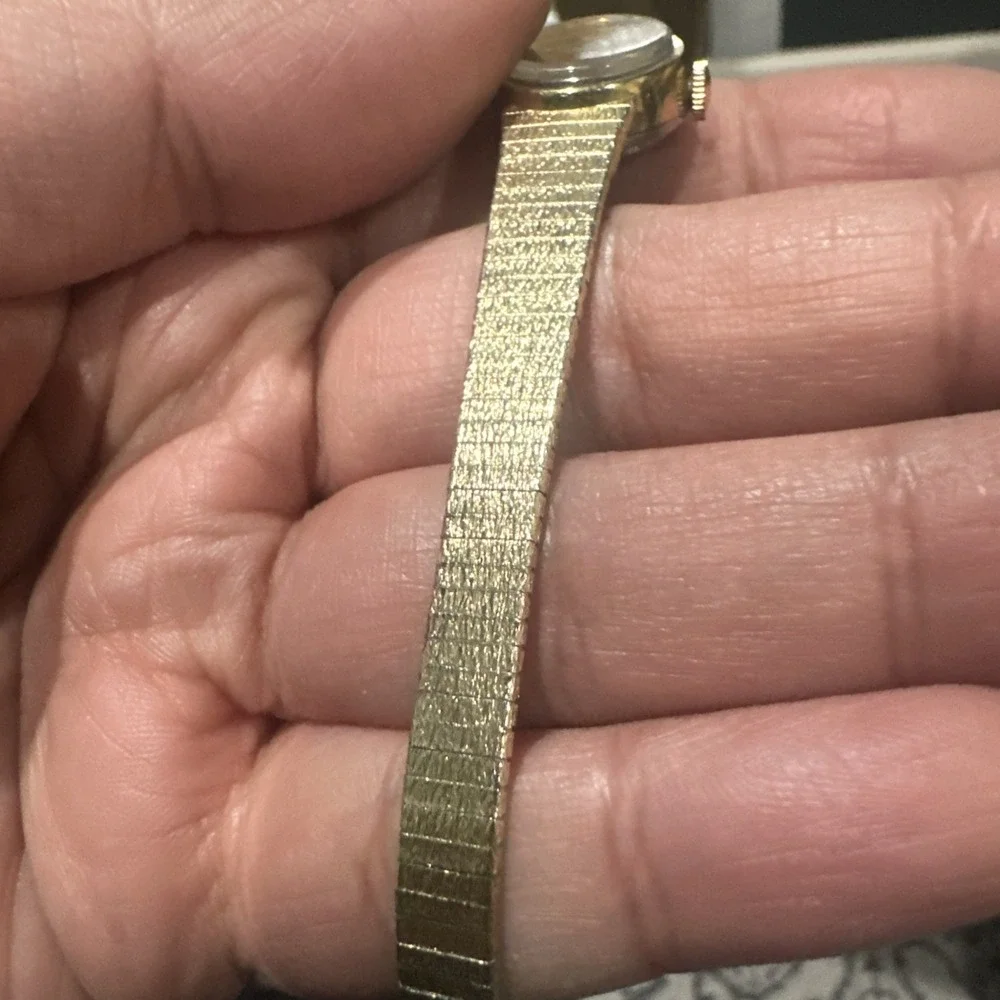Wittnauer watch works