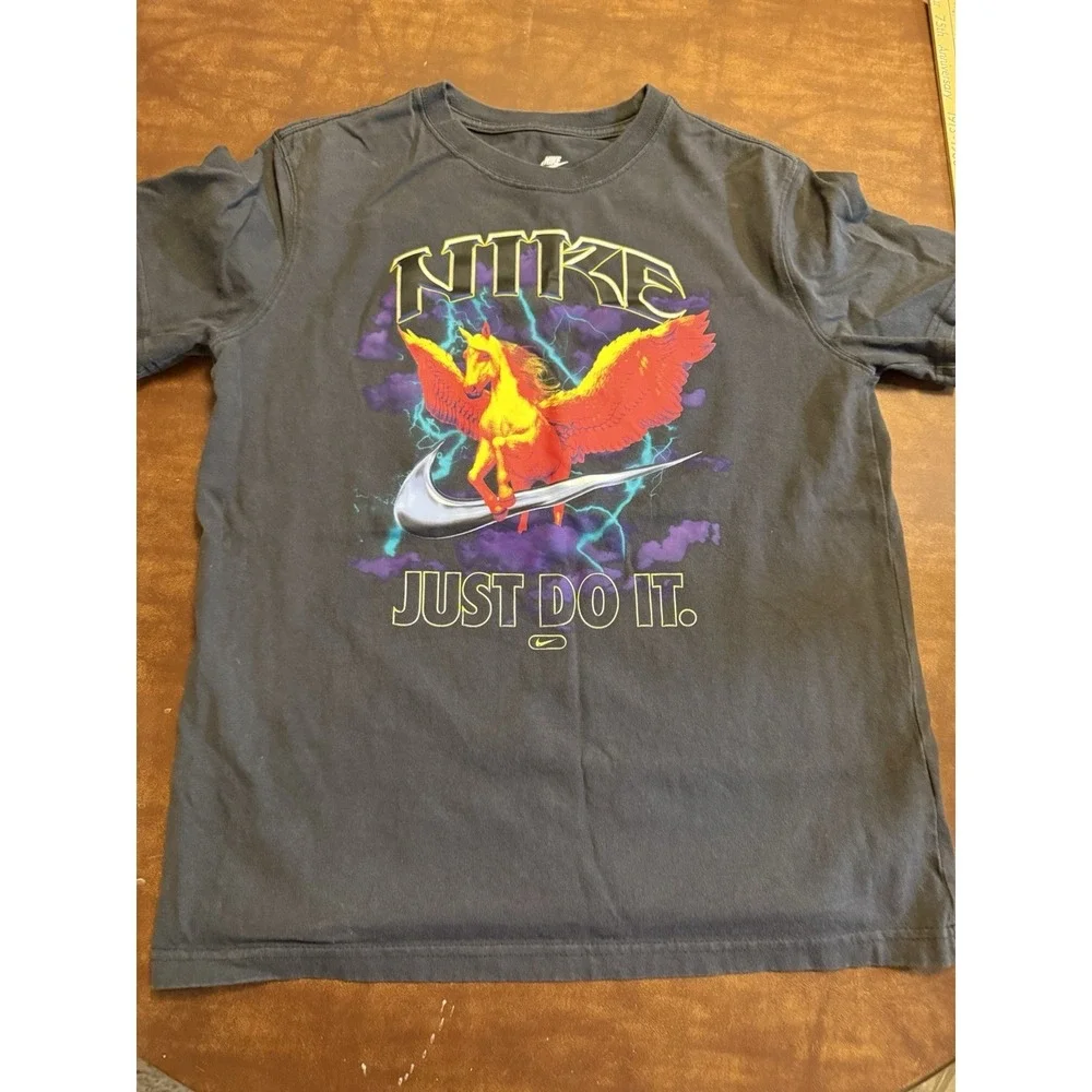 Nike Kids Pegasus Colorful T-Shirt Gray Just Do It Athletic Boy Gym XL