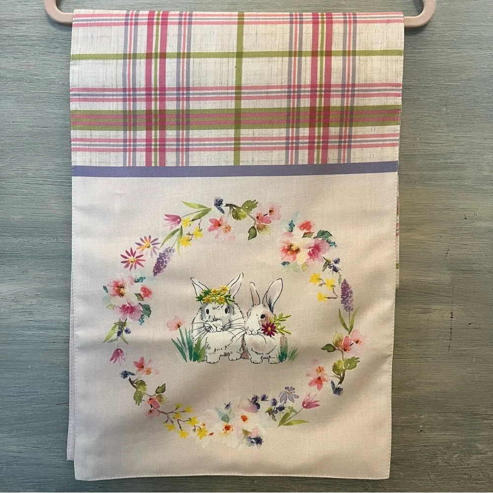 Linen Spring Easter‎ Bunny Rabbit Flower Table Runner Pink/Green Purple Plaid GC