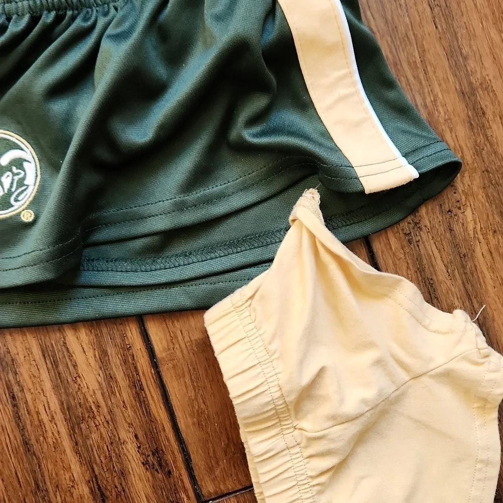 Rivalry Threads never worn