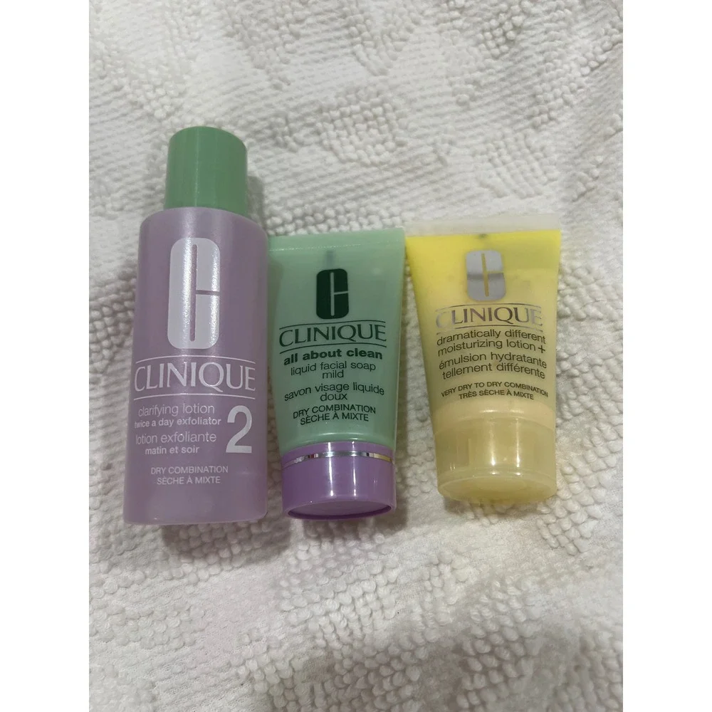 Clinique 3-Step Skin Care Intro Set Dry Combination Type 2 Cleanser Toner Lotion