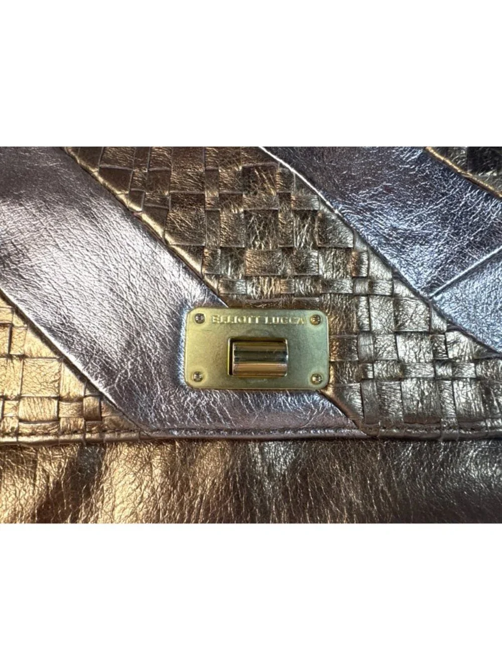 Elliott Lucca metallic only lining