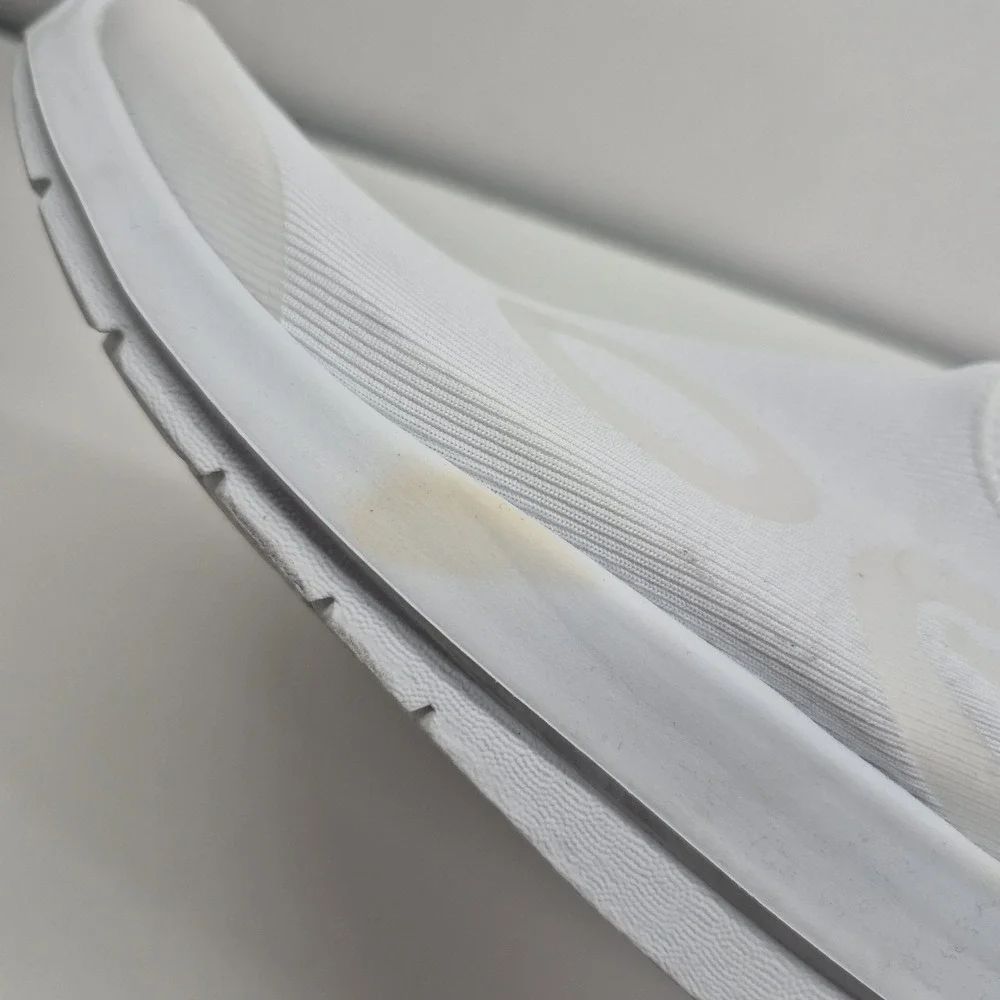 Men's OOFOS OOmg Sport Low Shoes Size 11.5 White Slip On