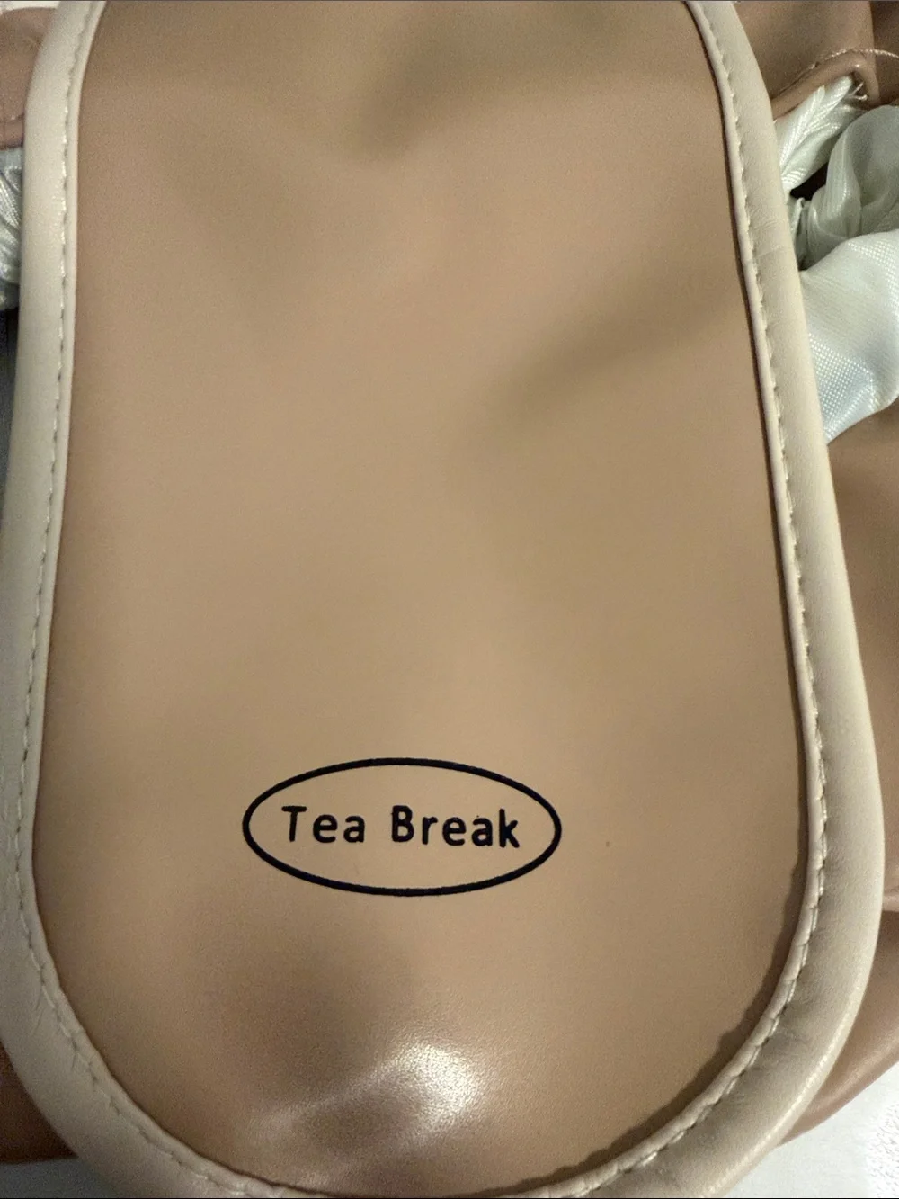 Women's Beige Jewelry Bag