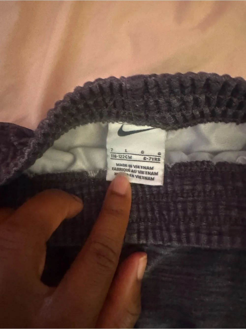 Nike added waistband tapered