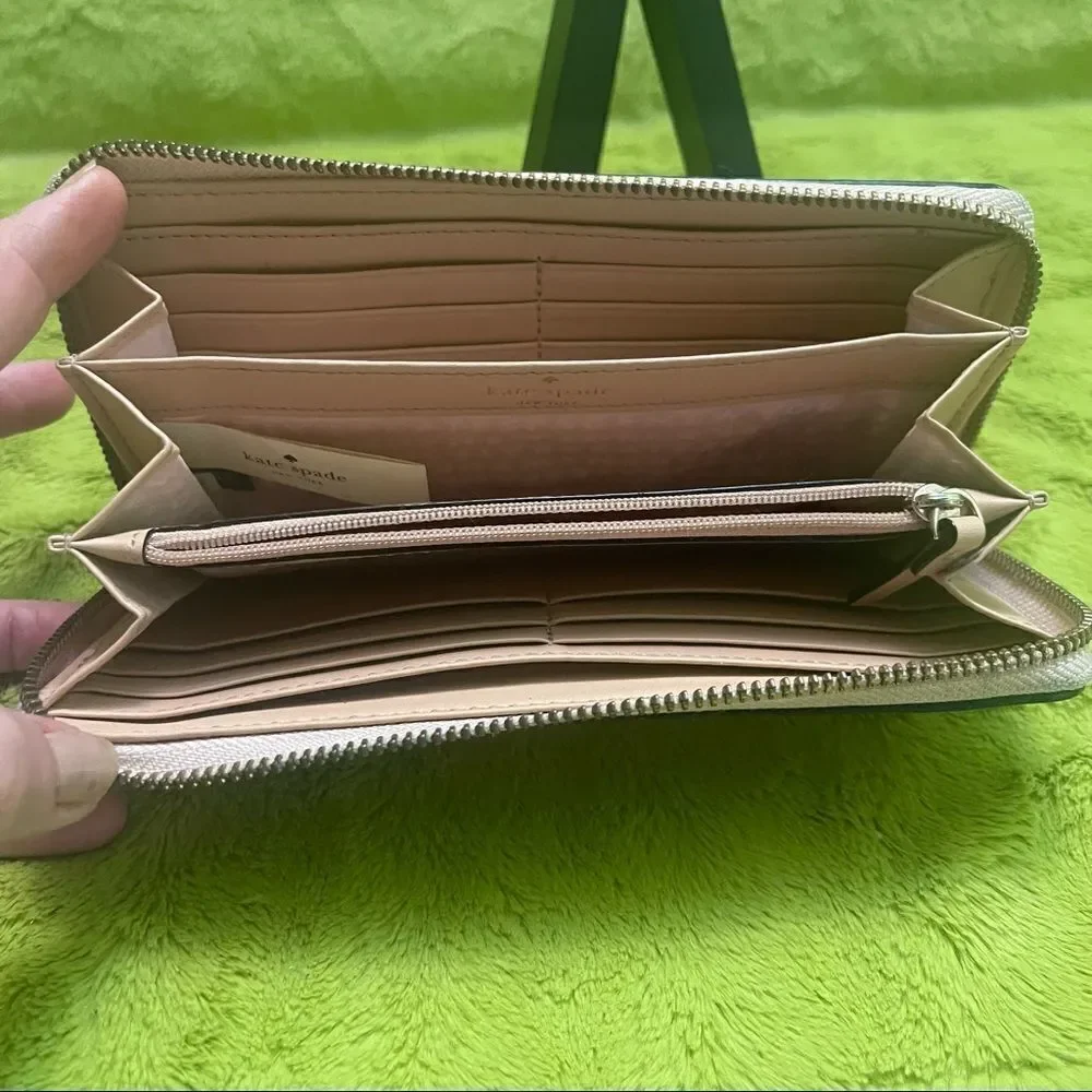Kate Spade New York Wallet