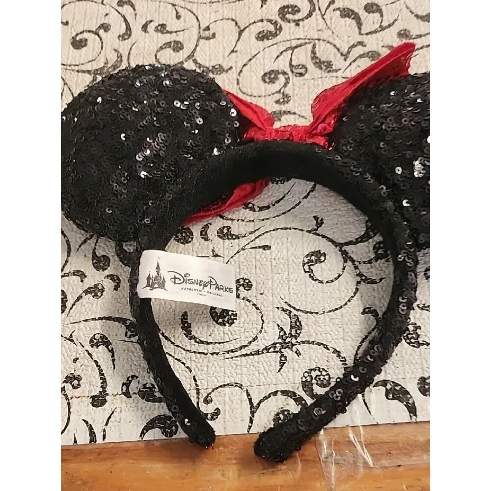Disney sparkling sequin