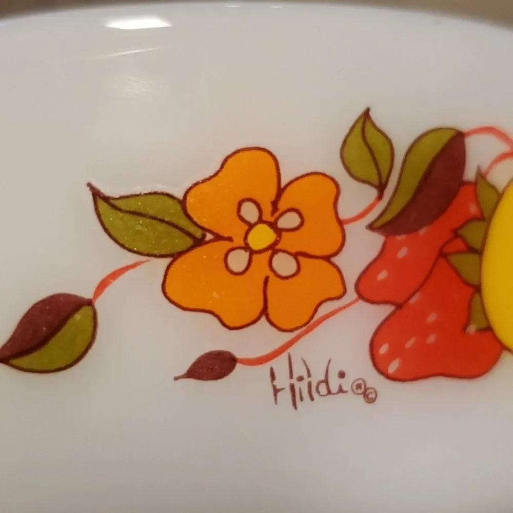 Vintage set milkglass