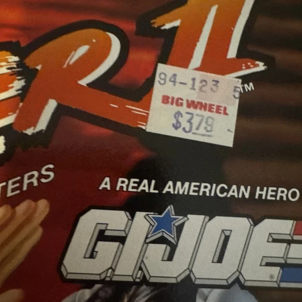 Hasbro accessories included
