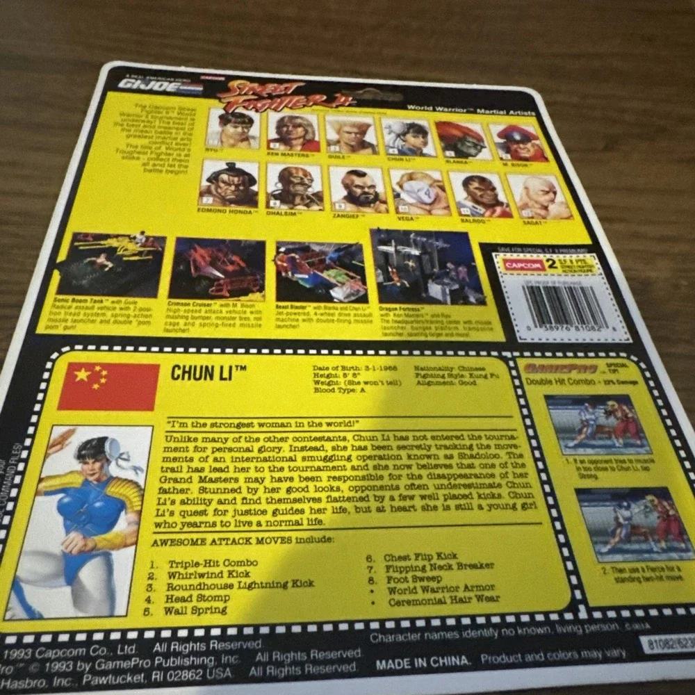 Hasbro accessories included
