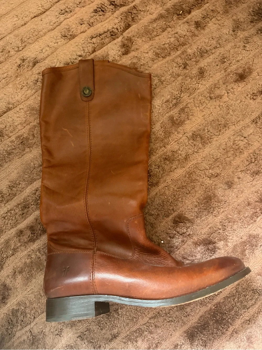 Frye classic tall