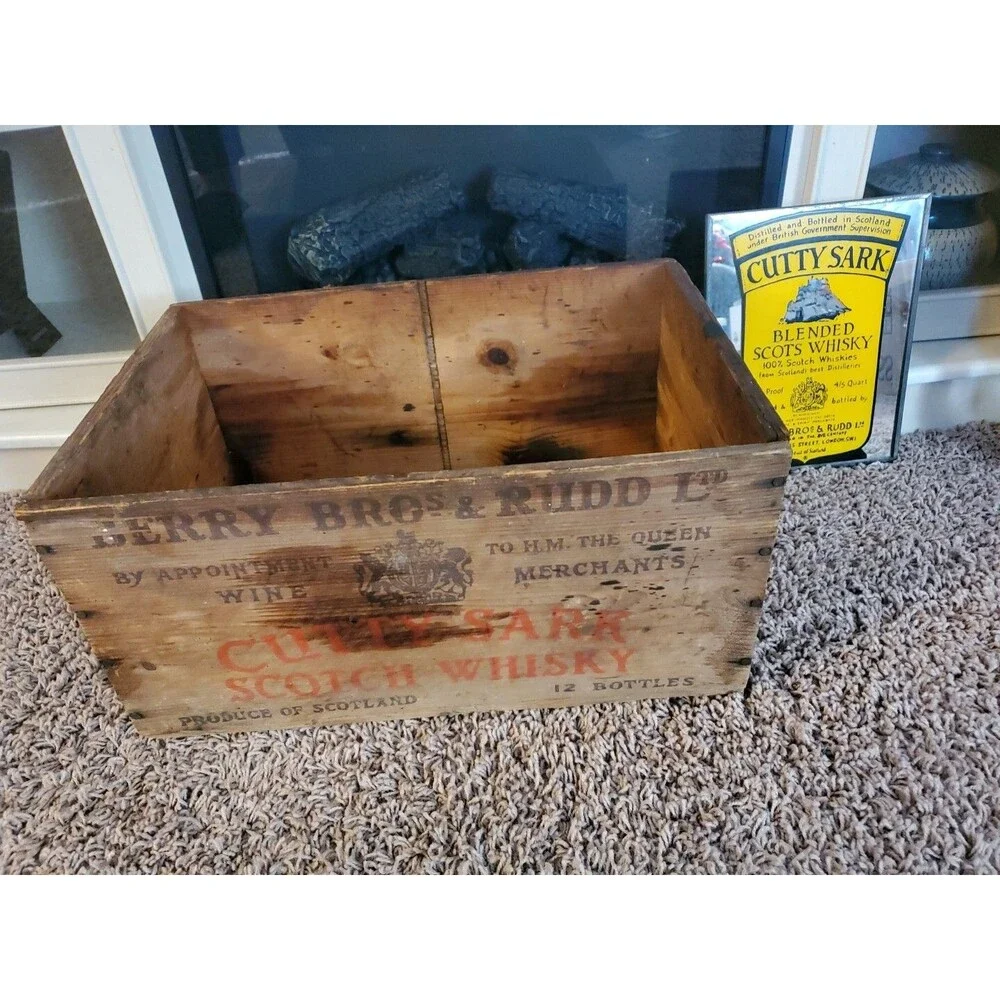 VTG Berry Bros & Rudd Cutty Sark Wooden Crate Box Scotch Whiskey + Pub Mirror