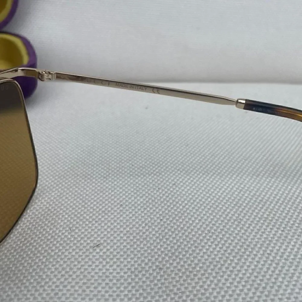 NIB Gucci GG0821S Rectangular Sunglasses