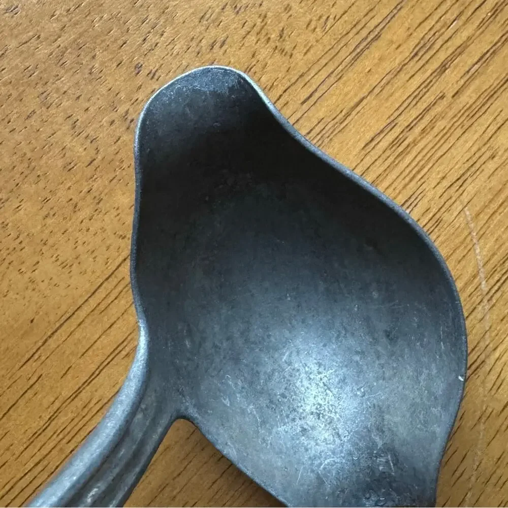 Nomad vintage small