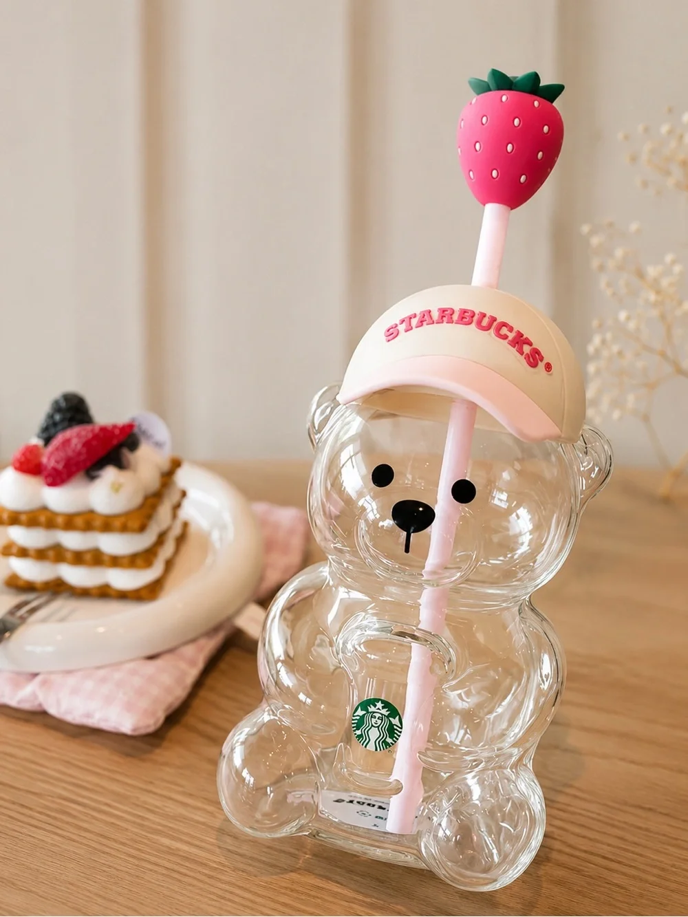NEW Pink 💕 Starbucks Bear 🐻 Glass Cup Strawberry Straw Tumbler RARE, NEW SEALED