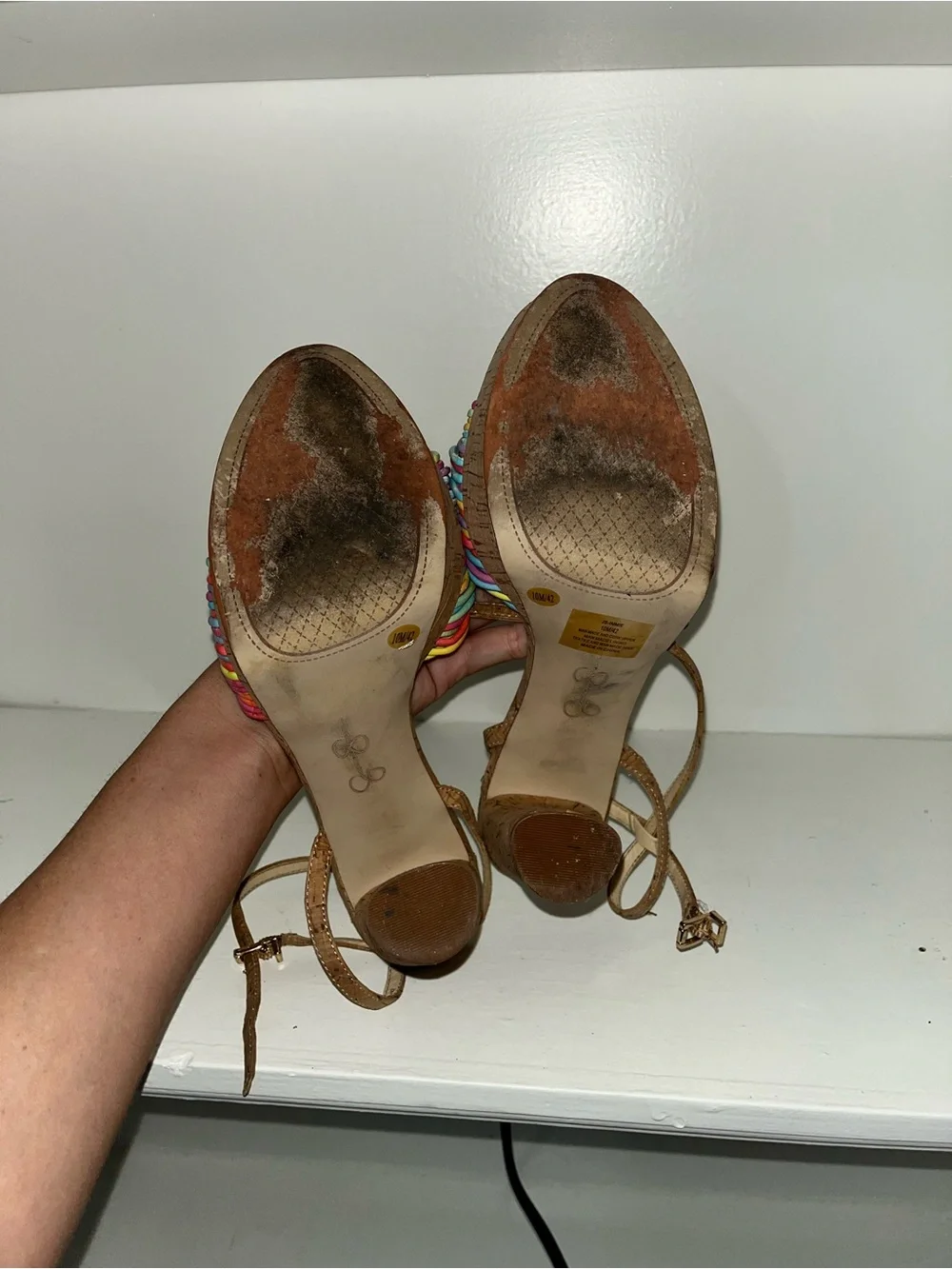 Jessica Simpson colorful knotted