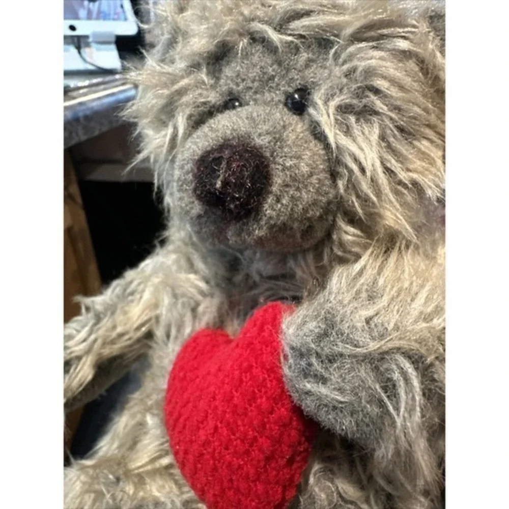 Russ gray bear